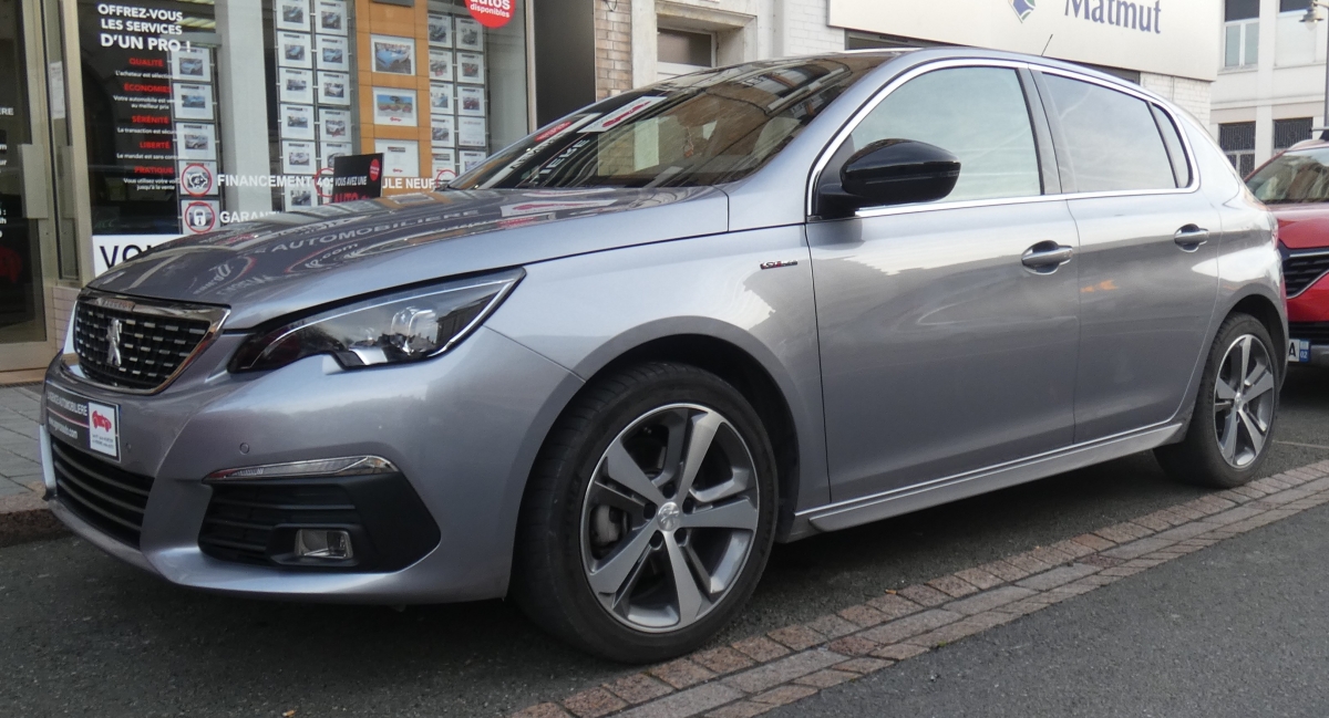 Peugeot 308 — 11
